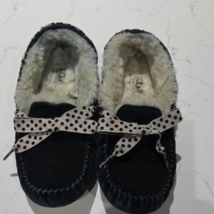 UGG Black Moccasin Slippers Size 8